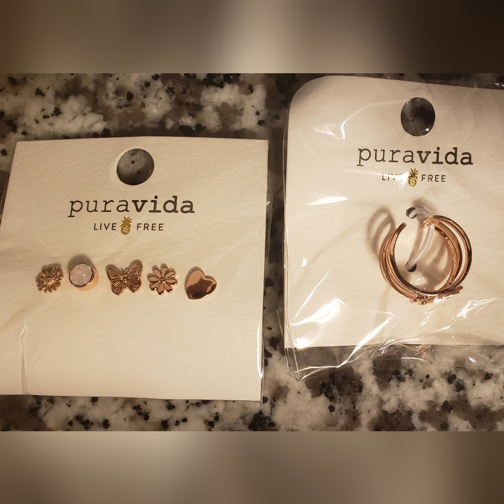 **FREE WITH PURCHASE** Pura Vida ear ring set and ring flowers, hearts
